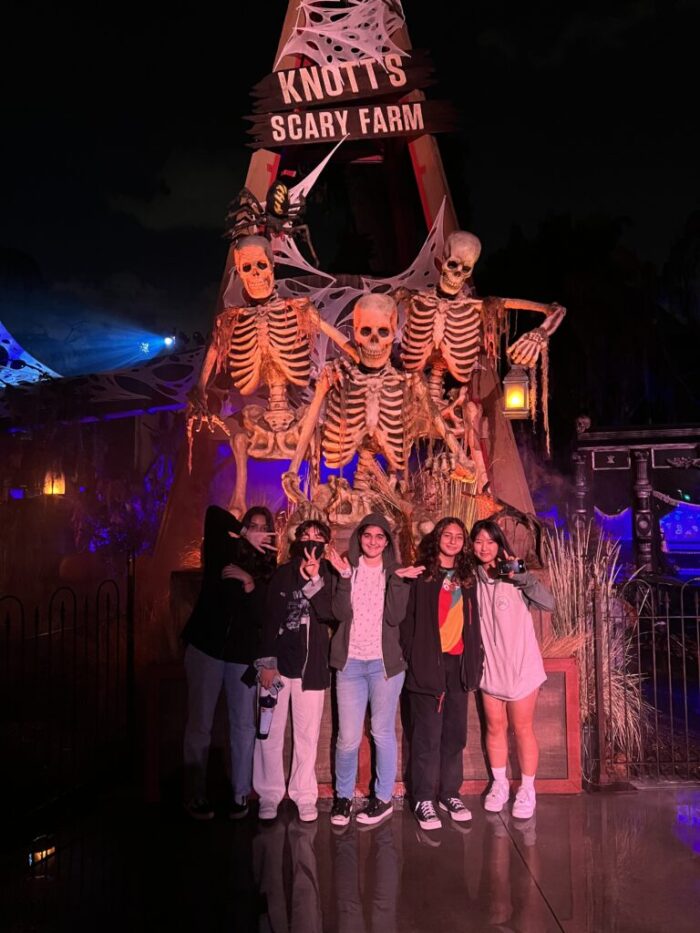 Knotts Scary Farm Chaperone Photographer